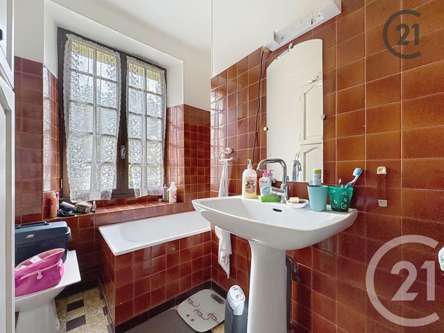 Afficher la photo en grand maison à vendre - 5 pièces - 137.28 m2 - SOURDUN - 77 - ILE-DE-FRANCE - Century 21 Martinot Immobilier