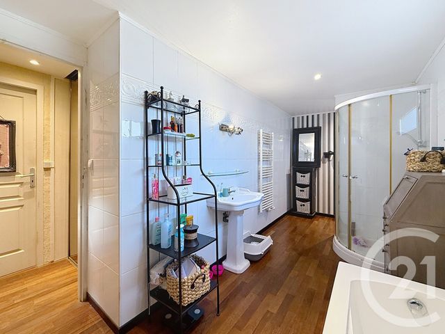 maison à vendre - 4 pièces - 147.01 m2 - LOUAN VILLEGRUIS FONTAINE - 77 - ILE-DE-FRANCE - Century 21 Martinot Immobilier