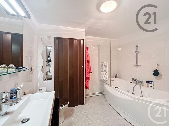 maison à vendre - 6 pièces - 134.43 m2 - LES MARETS - 77 - ILE-DE-FRANCE - Century 21 Martinot Immobilier