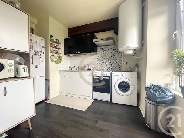 Appartement F2 à louer - 2 pièces - 65.59 m2 - PROVINS - 77 - ILE-DE-FRANCE - Century 21 Martinot Immobilier