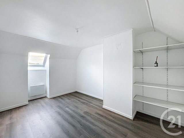 maison à louer - 5 pièces - 113.72 m2 - STE COLOMBE - 77 - ILE-DE-FRANCE - Century 21 Martinot Immobilier