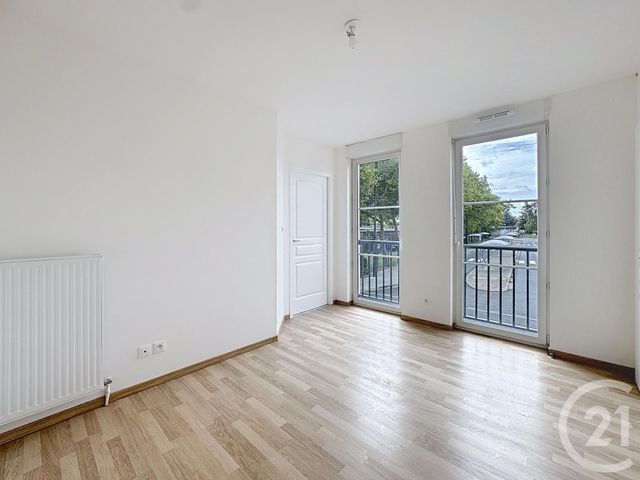 Appartement F2 à louer - 2 pièces - 48.1 m2 - NANGIS - 77 - ILE-DE-FRANCE - Century 21 Martinot Immobilier