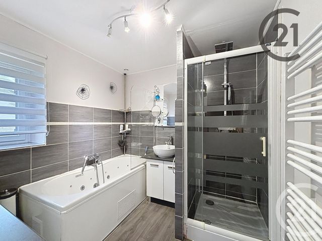 maison à vendre - 8 pièces - 196.69 m2 - CERNEUX - 77 - ILE-DE-FRANCE - Century 21 Martinot Immobilier