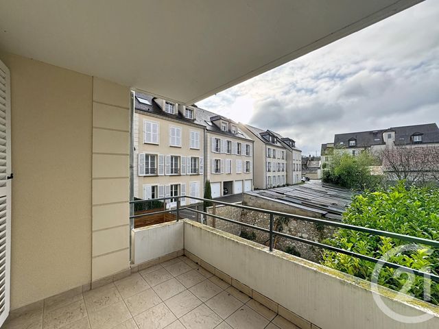 Appartement F3 à louer - 3 pièces - 56.8 m2 - PROVINS - 77 - ILE-DE-FRANCE - Century 21 Martinot Immobilier
