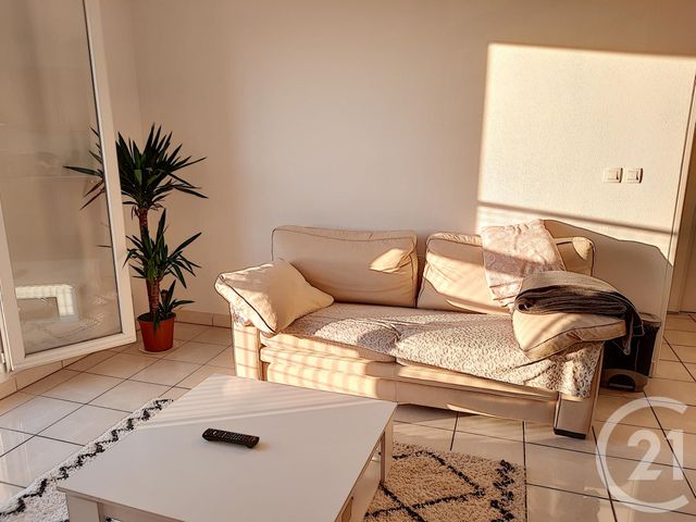 Appartement F3 à louer - 3 pièces - 52.85 m2 - PROVINS - 77 - ILE-DE-FRANCE - Century 21 Martinot Immobilier