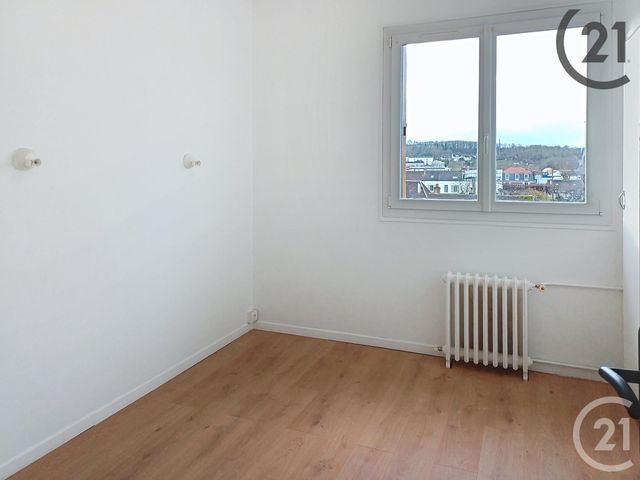 Appartement F4 à louer - 4 pièces - 63.16 m2 - PROVINS - 77 - ILE-DE-FRANCE - Century 21 Martinot Immobilier