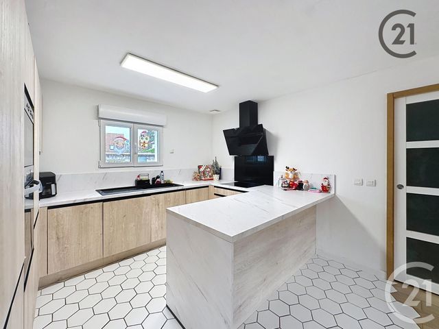 maison à vendre - 5 pièces - 125.59 m2 - DONNEMARIE DONTILLY - 77 - ILE-DE-FRANCE - Century 21 Martinot Immobilier