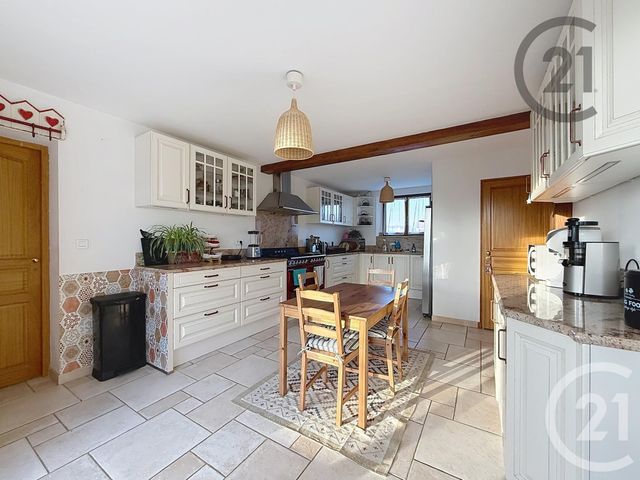 maison à vendre - 5 pièces - 173.6 m2 - COURTACON - 77 - ILE-DE-FRANCE - Century 21 Martinot Immobilier