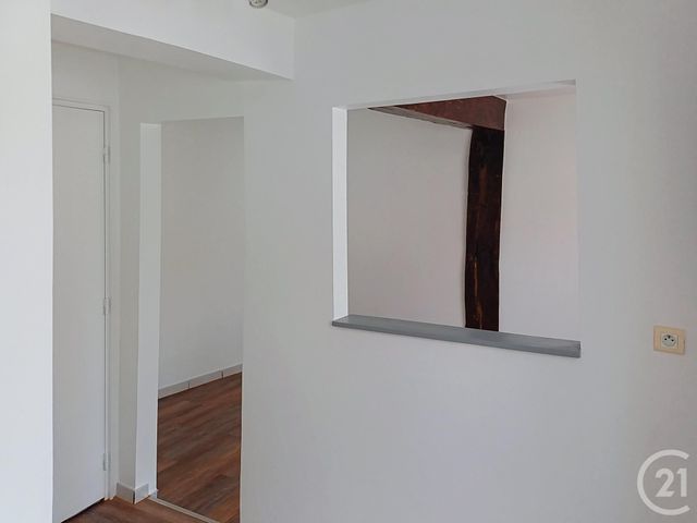 Appartement F1 à louer - 1 pièce - 18.36 m2 - PROVINS - 77 - ILE-DE-FRANCE - Century 21 Martinot Immobilier