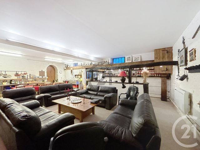 maison à vendre - 8 pièces - 310.94 m2 - ST HILLIERS - 77 - ILE-DE-FRANCE - Century 21 Martinot Immobilier