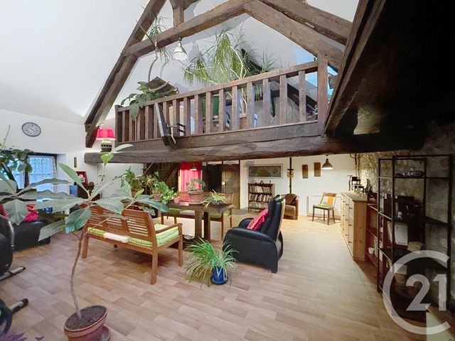 maison à vendre - 8 pièces - 310.94 m2 - ST HILLIERS - 77 - ILE-DE-FRANCE - Century 21 Martinot Immobilier