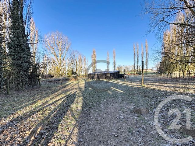 maison à vendre - 8 pièces - 310.94 m2 - ST HILLIERS - 77 - ILE-DE-FRANCE - Century 21 Martinot Immobilier