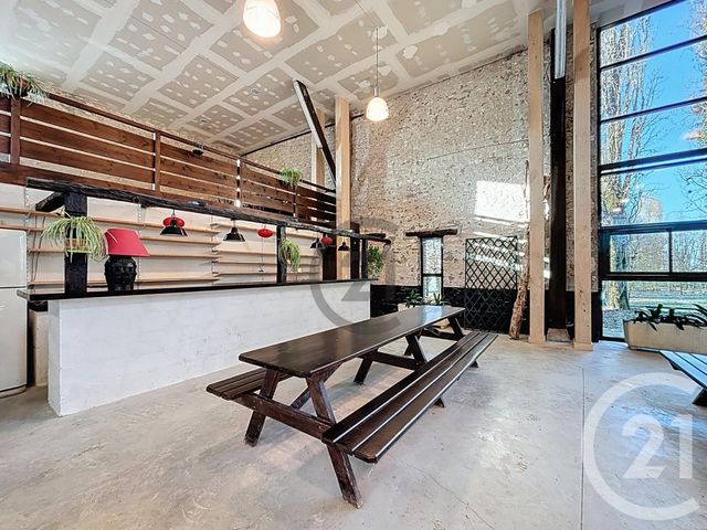 maison à vendre - 8 pièces - 310.94 m2 - ST HILLIERS - 77 - ILE-DE-FRANCE - Century 21 Martinot Immobilier