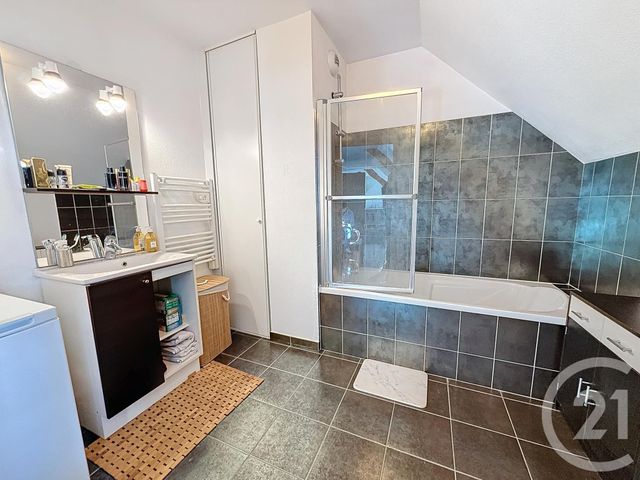 Appartement F1 à vendre - 1 pièce - 29.67 m2 - PROVINS - 77 - ILE-DE-FRANCE - Century 21 Martinot Immobilier