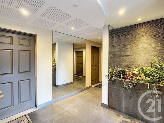 Appartement F1 à vendre - 1 pièce - 29.67 m2 - PROVINS - 77 - ILE-DE-FRANCE - Century 21 Martinot Immobilier