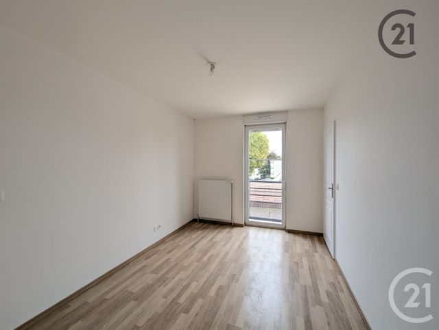 Appartement F2 à vendre - 2 pièces - 44.59 m2 - NANGIS - 77 - ILE-DE-FRANCE - Century 21 Martinot Immobilier