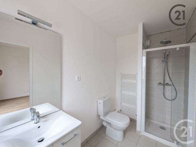 Appartement F2 à vendre - 2 pièces - 44.59 m2 - NANGIS - 77 - ILE-DE-FRANCE - Century 21 Martinot Immobilier