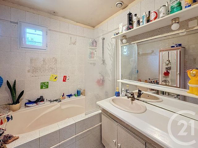 maison à vendre - 4 pièces - 100.76 m2 - PROVINS - 77 - ILE-DE-FRANCE - Century 21 Martinot Immobilier