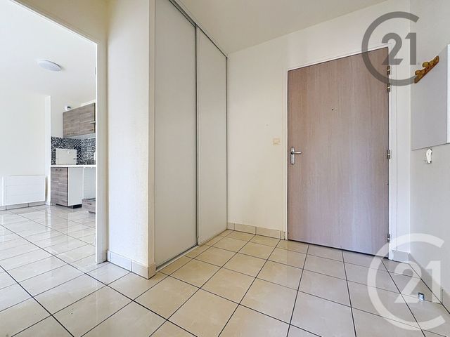 Appartement F3 à vendre - 3 pièces - 53.0 m2 - PROVINS - 77 - ILE-DE-FRANCE - Century 21 Martinot Immobilier