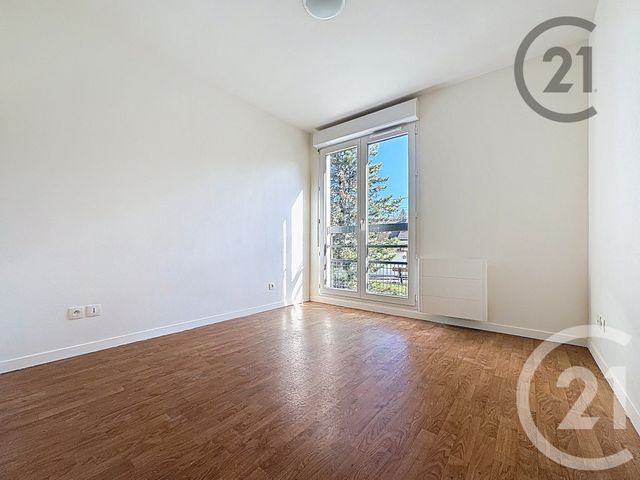 Appartement F3 à vendre - 3 pièces - 53.0 m2 - PROVINS - 77 - ILE-DE-FRANCE - Century 21 Martinot Immobilier