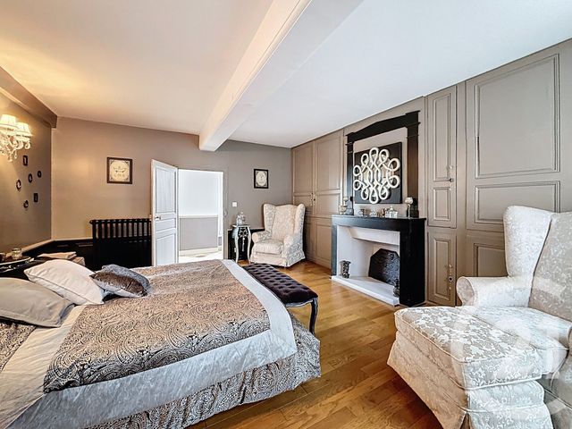 maison à vendre - 10 pièces - 266.84 m2 - VILLENAUXE LA GRANDE - 10 - CHAMPAGNE-ARDENNE - Century 21 Martinot Immobilier