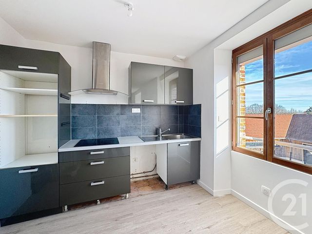 Appartement F3 à louer - 3 pièces - 64.59 m2 - MELZ SUR SEINE - 77 - ILE-DE-FRANCE - Century 21 Martinot Immobilier