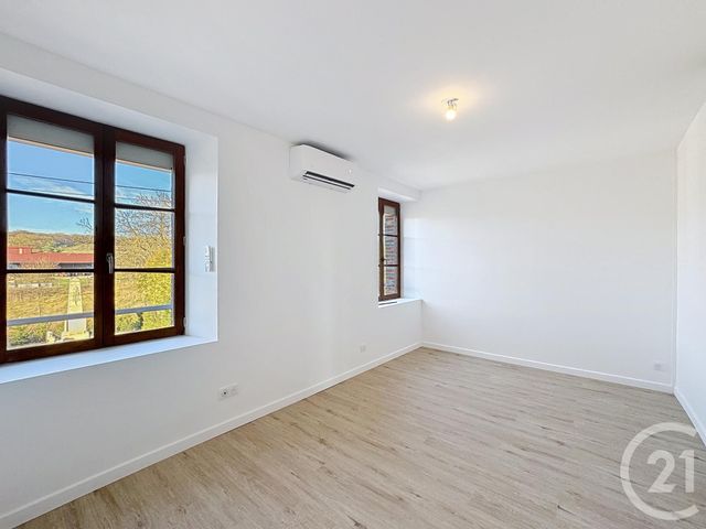 Appartement F3 à louer - 3 pièces - 64.59 m2 - MELZ SUR SEINE - 77 - ILE-DE-FRANCE - Century 21 Martinot Immobilier