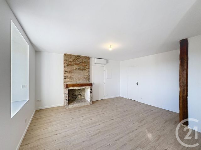 Appartement F3 à louer - 3 pièces - 64.59 m2 - MELZ SUR SEINE - 77 - ILE-DE-FRANCE - Century 21 Martinot Immobilier