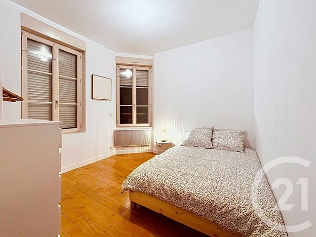 Appartement F3 à vendre - 3 pièces - 60.0 m2 - NOGENT SUR SEINE - 10 - CHAMPAGNE-ARDENNE - Century 21 Martinot Immobilier