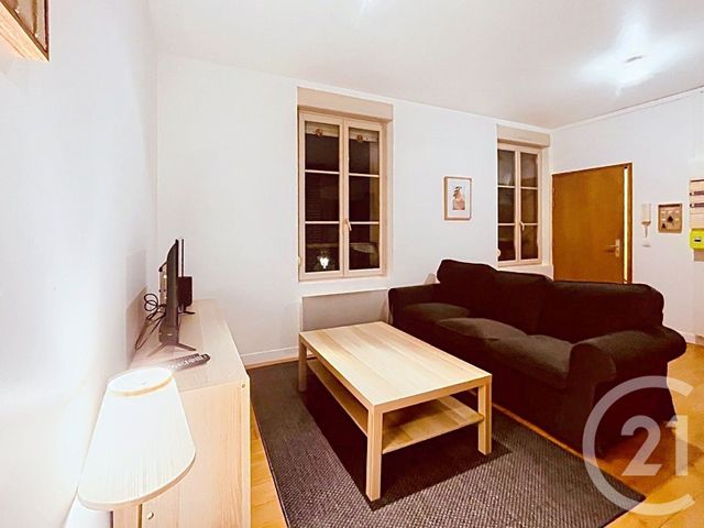 Appartement F3 à vendre - 3 pièces - 60.0 m2 - NOGENT SUR SEINE - 10 - CHAMPAGNE-ARDENNE - Century 21 Martinot Immobilier