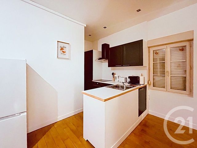 Appartement F3 à vendre - 3 pièces - 60.0 m2 - NOGENT SUR SEINE - 10 - CHAMPAGNE-ARDENNE - Century 21 Martinot Immobilier