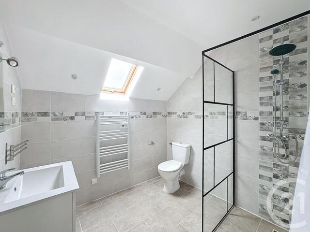 Appartement F3 à louer - 3 pièces - 58.04 m2 - ROUILLY - 77 - ILE-DE-FRANCE - Century 21 Martinot Immobilier