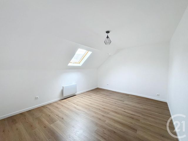 Appartement F3 à louer - 3 pièces - 58.04 m2 - ROUILLY - 77 - ILE-DE-FRANCE - Century 21 Martinot Immobilier