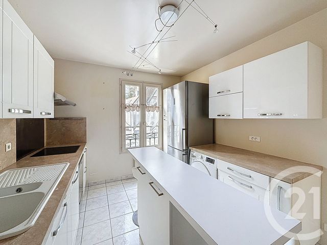 Appartement F4 à vendre - 4 pièces - 99.6 m2 - PROVINS - 77 - ILE-DE-FRANCE - Century 21 Martinot Immobilier