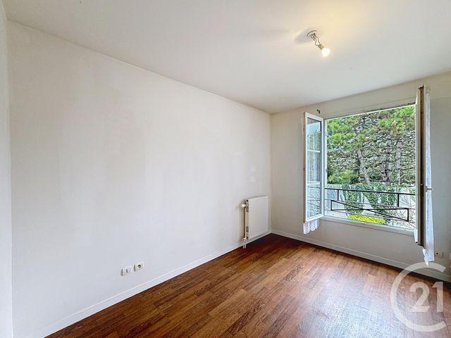 Appartement F2 à louer - 2 pièces - 42.12 m2 - PROVINS - 77 - ILE-DE-FRANCE - Century 21 Martinot Immobilier