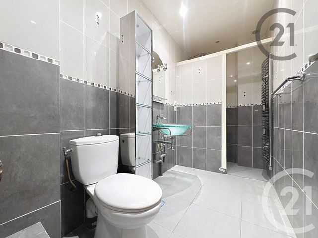 Appartement F2 à vendre - 2 pièces - 49.13 m2 - PROVINS - 77 - ILE-DE-FRANCE - Century 21 Martinot Immobilier