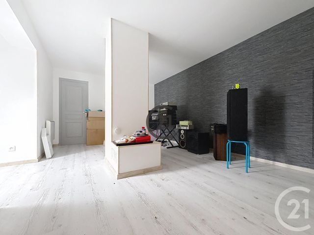 maison à vendre - 8 pièces - 166.0 m2 - STE COLOMBE - 77 - ILE-DE-FRANCE - Century 21 Martinot Immobilier