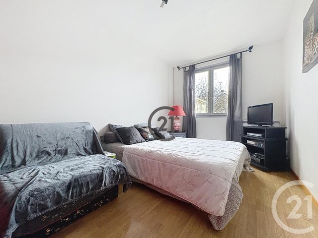 maison à vendre - 8 pièces - 166.0 m2 - STE COLOMBE - 77 - ILE-DE-FRANCE - Century 21 Martinot Immobilier