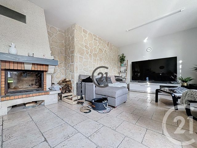 maison à vendre - 8 pièces - 166.0 m2 - STE COLOMBE - 77 - ILE-DE-FRANCE - Century 21 Martinot Immobilier