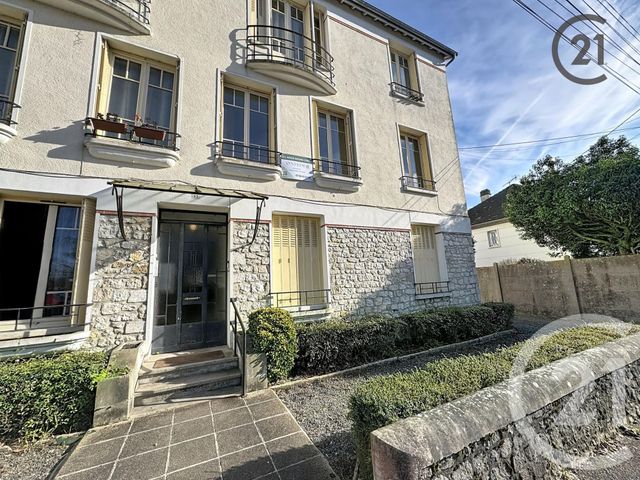 Appartement F3 à louer - 3 pièces - 59.4 m2 - PROVINS - 77 - ILE-DE-FRANCE - Century 21 Martinot Immobilier