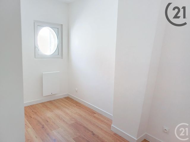 Appartement F3 à louer - 3 pièces - 60.59 m2 - PROVINS - 77 - ILE-DE-FRANCE - Century 21 Martinot Immobilier