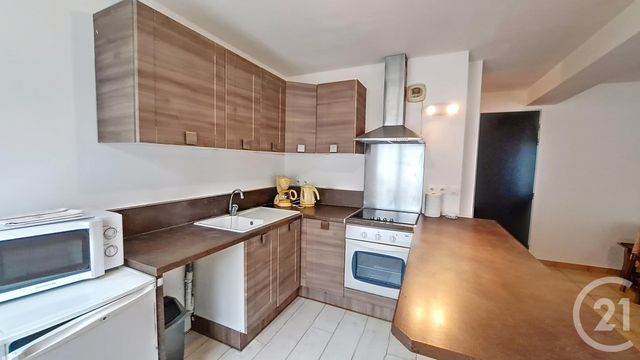 Appartement F3 à louer - 3 pièces - 57.83 m2 - NANGIS - 77 - ILE-DE-FRANCE - Century 21 Martinot Immobilier