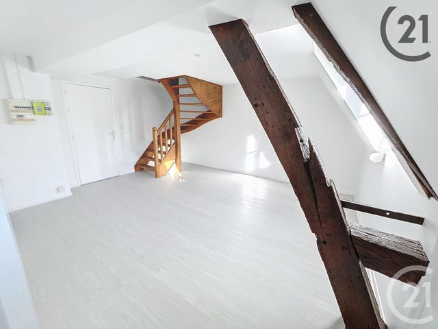 Appartement F2 à louer - 2 pièces - 34.91 m2 - PROVINS - 77 - ILE-DE-FRANCE - Century 21 Martinot Immobilier