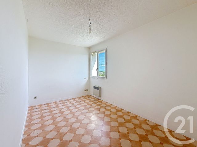 Appartement F2 à vendre - 2 pièces - 41.42 m2 - GOUAIX - 77 - ILE-DE-FRANCE - Century 21 Martinot Immobilier