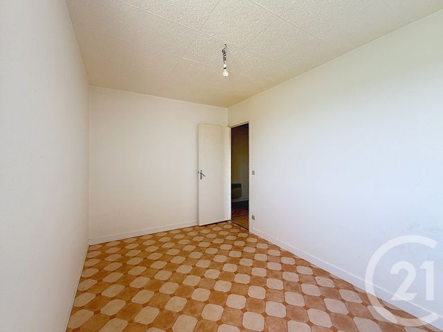 Appartement F2 à vendre - 2 pièces - 41.42 m2 - GOUAIX - 77 - ILE-DE-FRANCE - Century 21 Martinot Immobilier