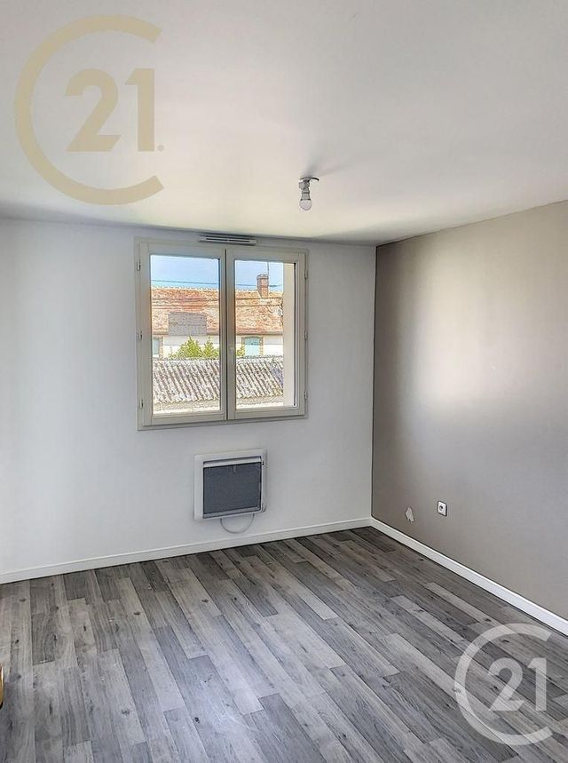 maison à louer - 4 pièces - 80.36 m2 - JUTIGNY - 77 - ILE-DE-FRANCE - Century 21 Martinot Immobilier