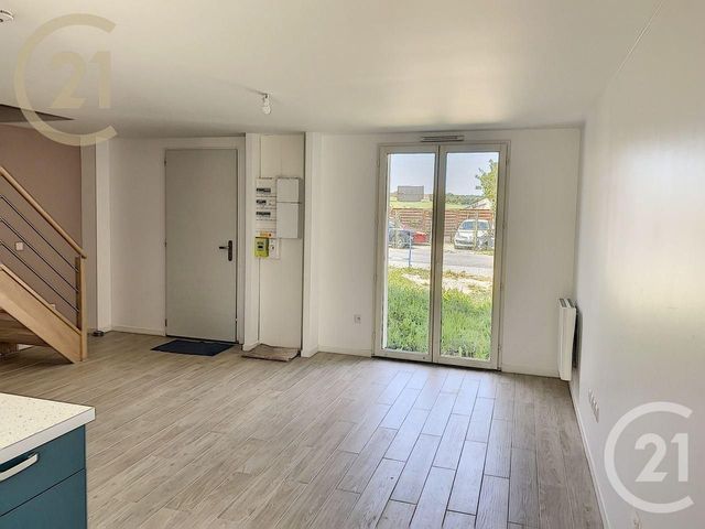 maison à louer - 4 pièces - 80.36 m2 - JUTIGNY - 77 - ILE-DE-FRANCE - Century 21 Martinot Immobilier