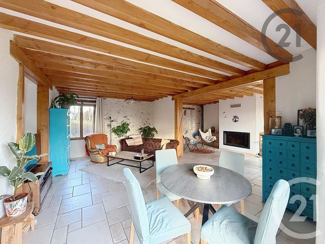 maison à vendre - 5 pièces - 173.6 m2 - COURTACON - 77 - ILE-DE-FRANCE - Century 21 Martinot Immobilier