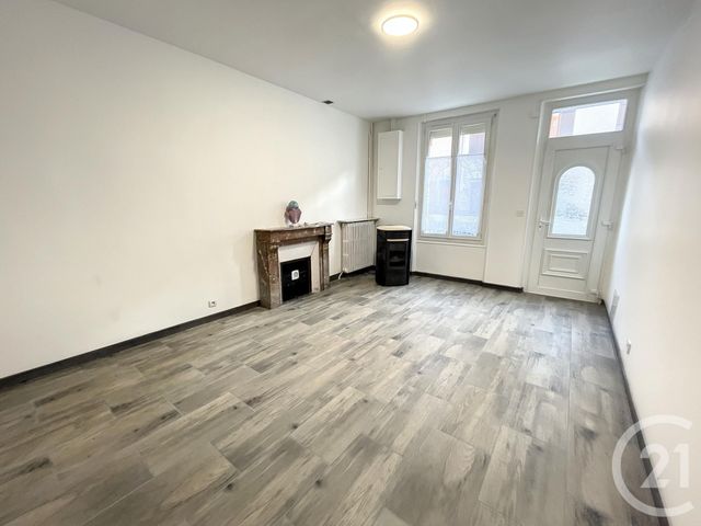 maison à louer - 3 pièces - 80.13 m2 - NANGIS - 77 - ILE-DE-FRANCE - Century 21 Martinot Immobilier