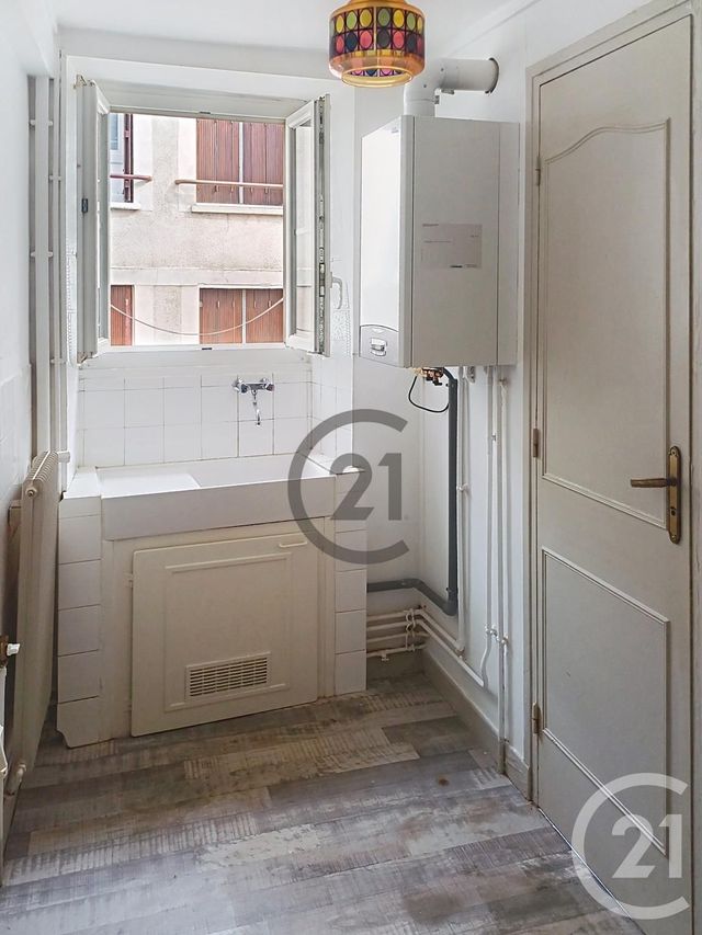 Appartement F1 à louer - 1 pièce - 26.34 m2 - PROVINS - 77 - ILE-DE-FRANCE - Century 21 Martinot Immobilier